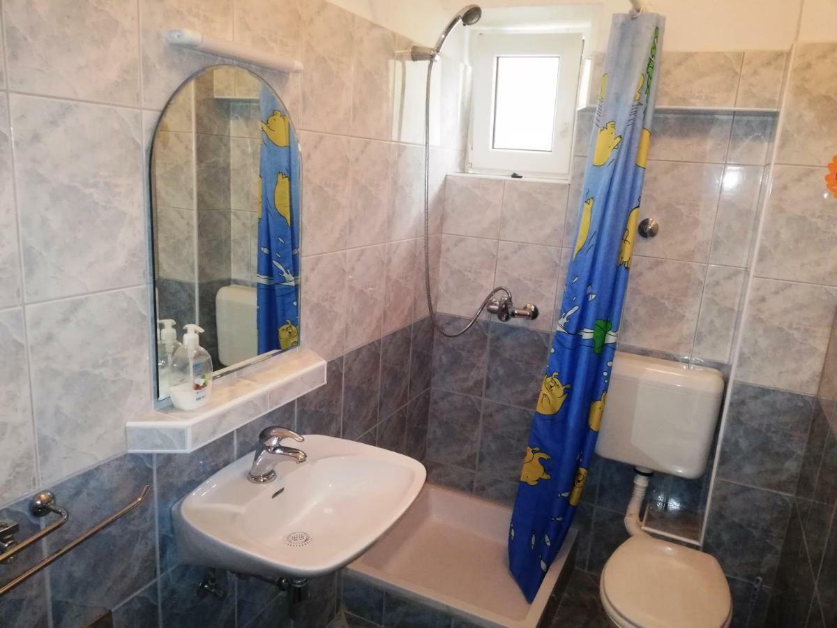 Apartment Jelas Živogošće Eksteriør bilde