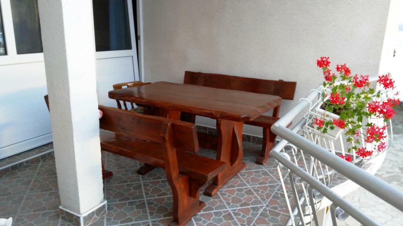Apartment Jelas Živogošće Eksteriør bilde